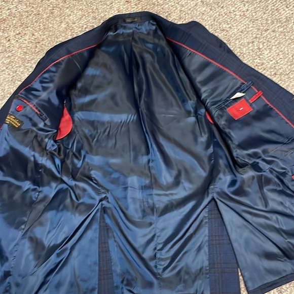 TailoRed wool blazer in like new condition - Picture 6 of 7